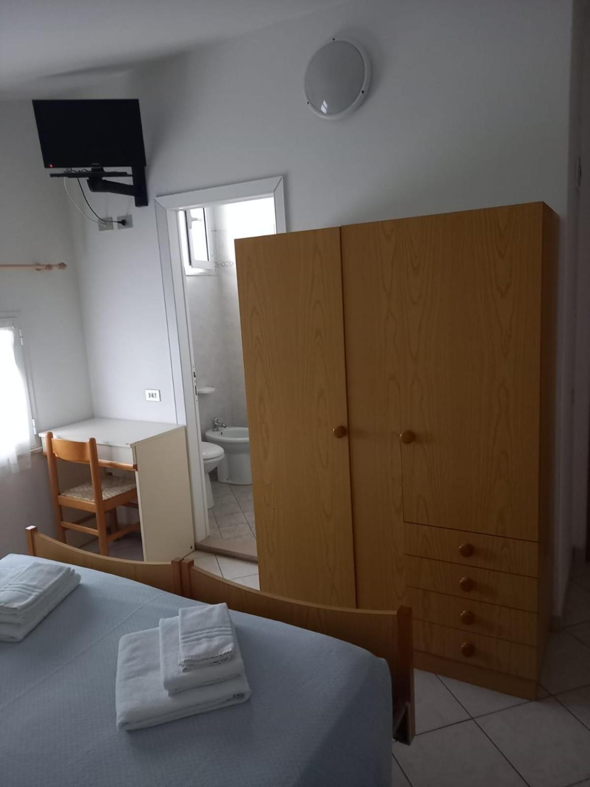 Hotel Serafini Misano Adriatico Εξωτερικό φωτογραφία