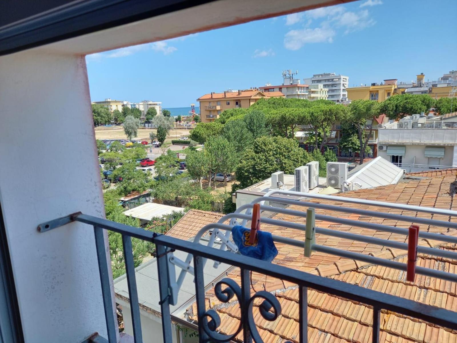 Hotel Serafini Misano Adriatico Εξωτερικό φωτογραφία